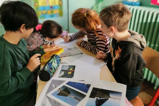 Choix des bâtiments par les enfants.