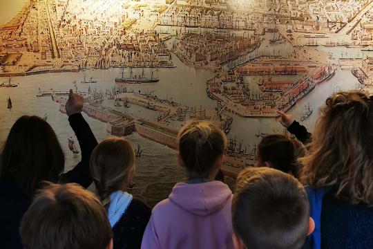 Visite des élèves de l'Hôtel Dubocage de Bléville.